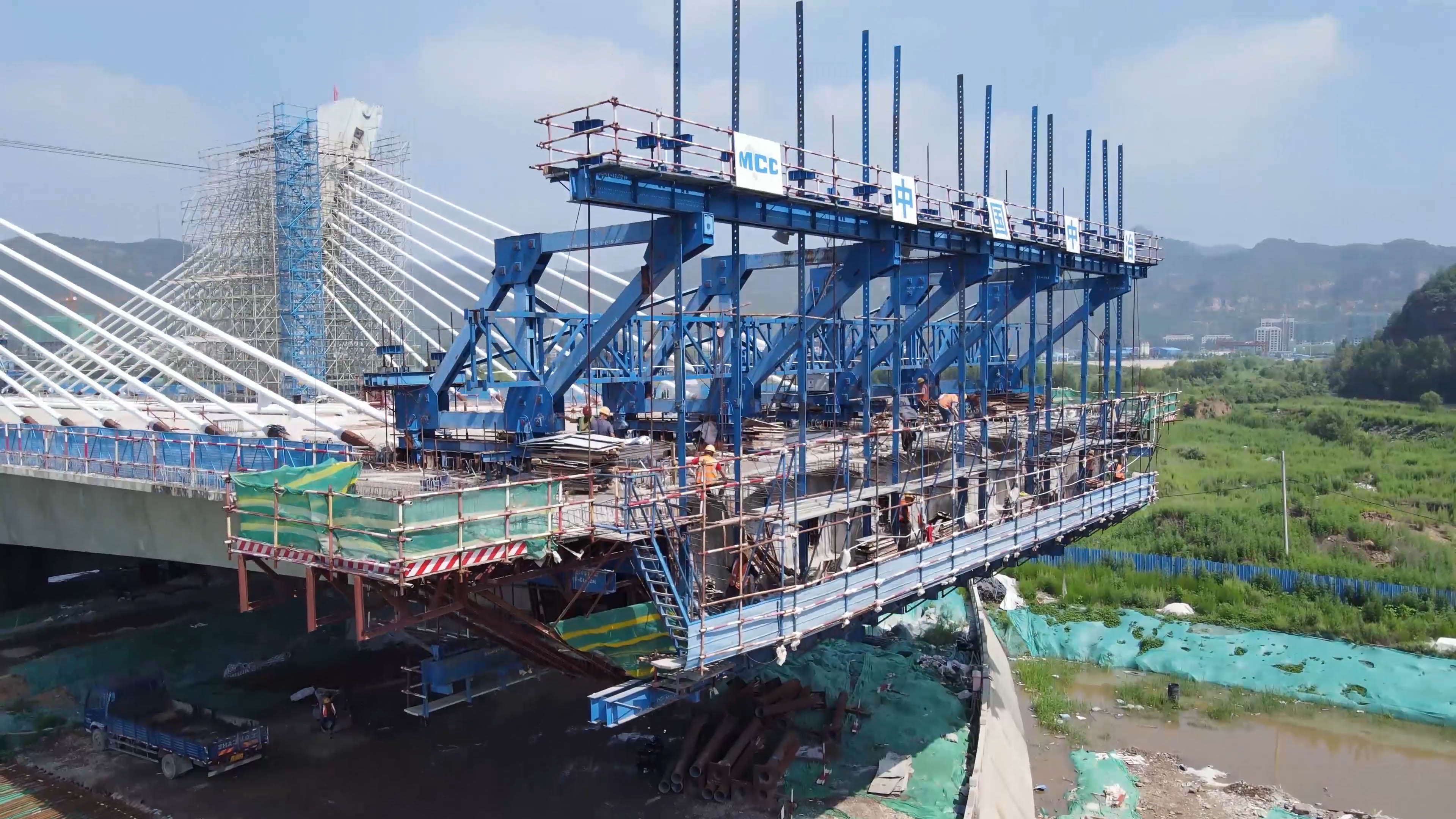 懸臂梁施工質量通病及防治措施